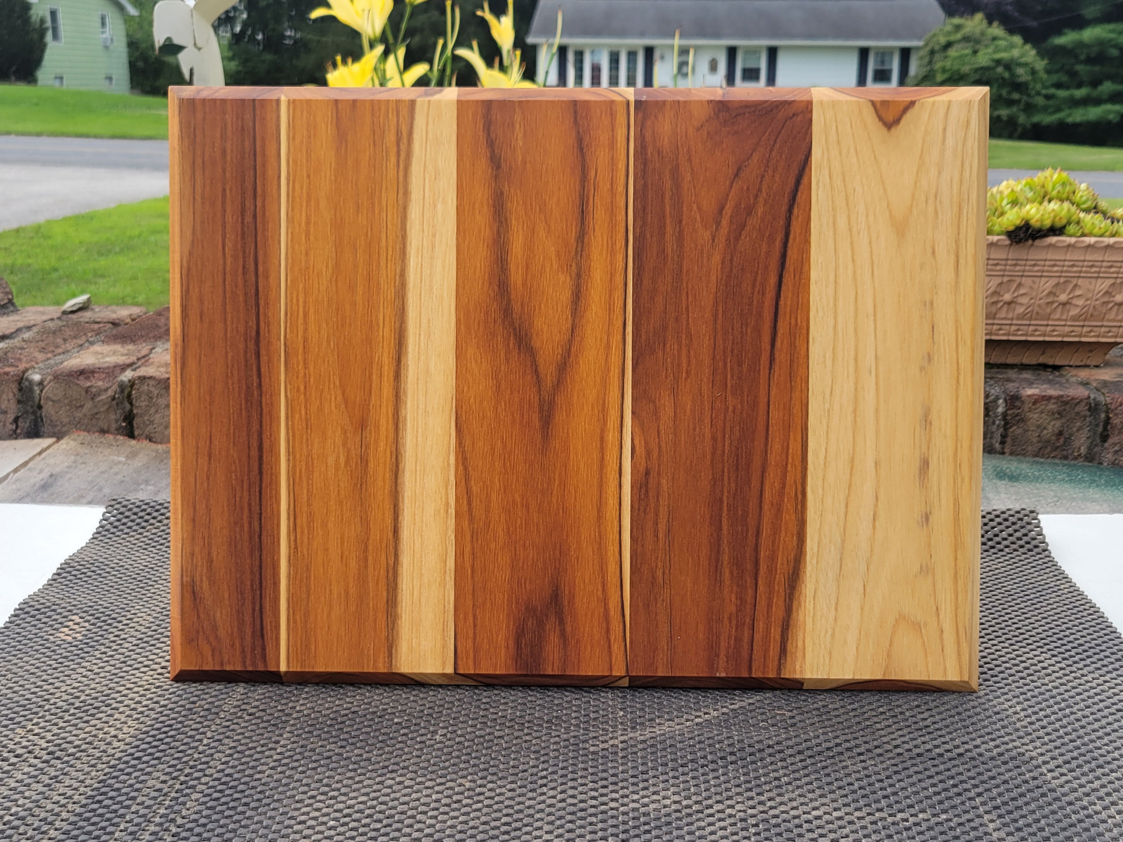 Teak Facegrain