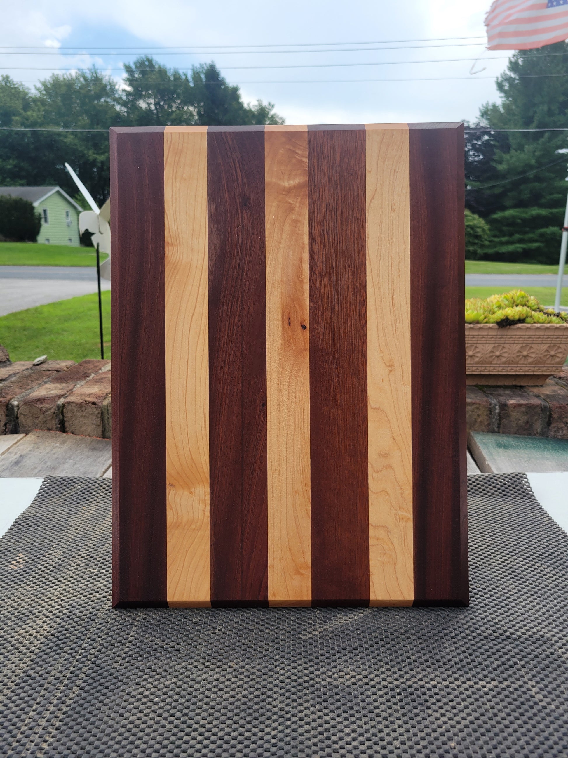 Maple and Sapele Facegrain