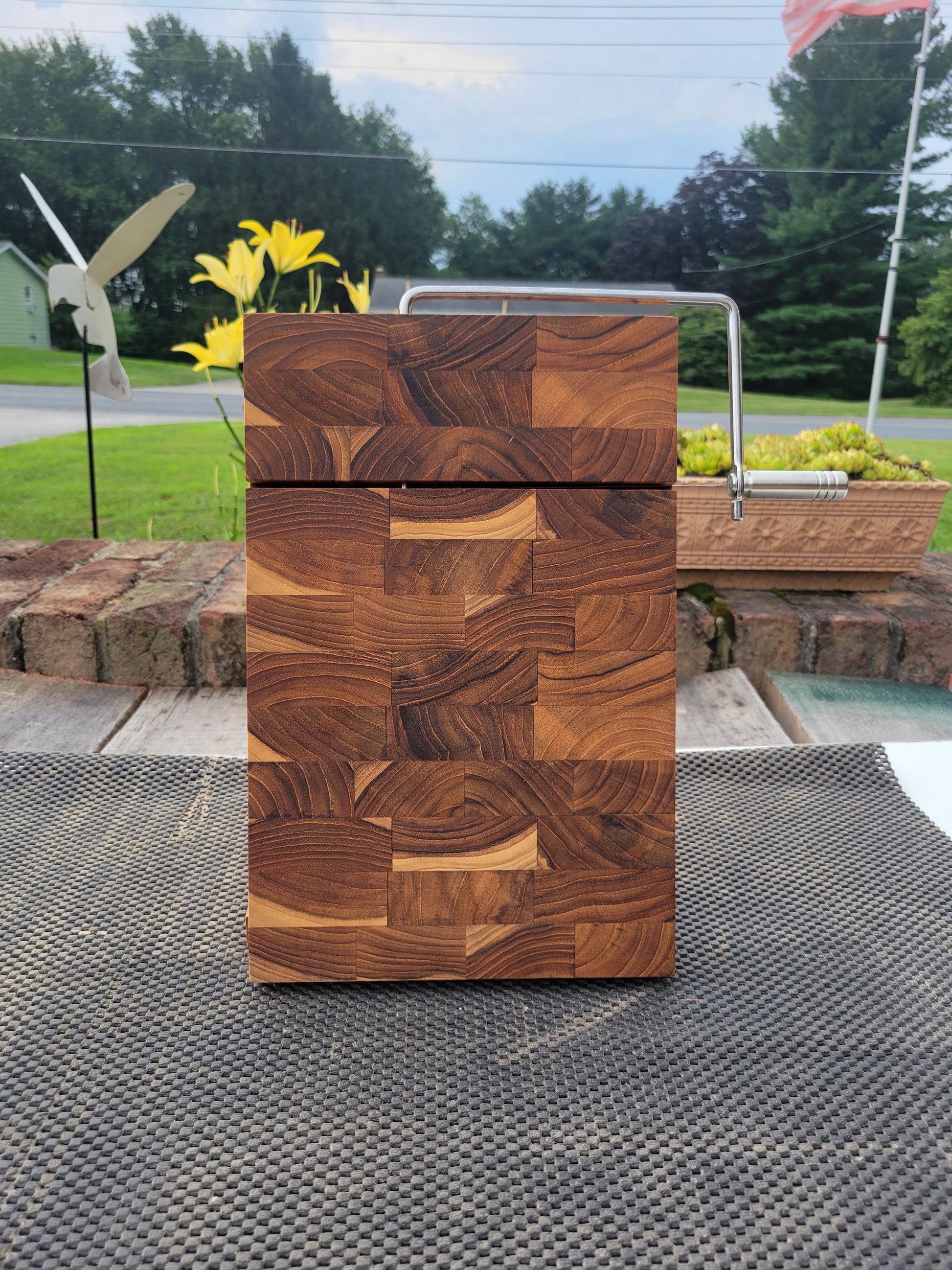 Teak Endgrain Cheese Board (Right-handed)