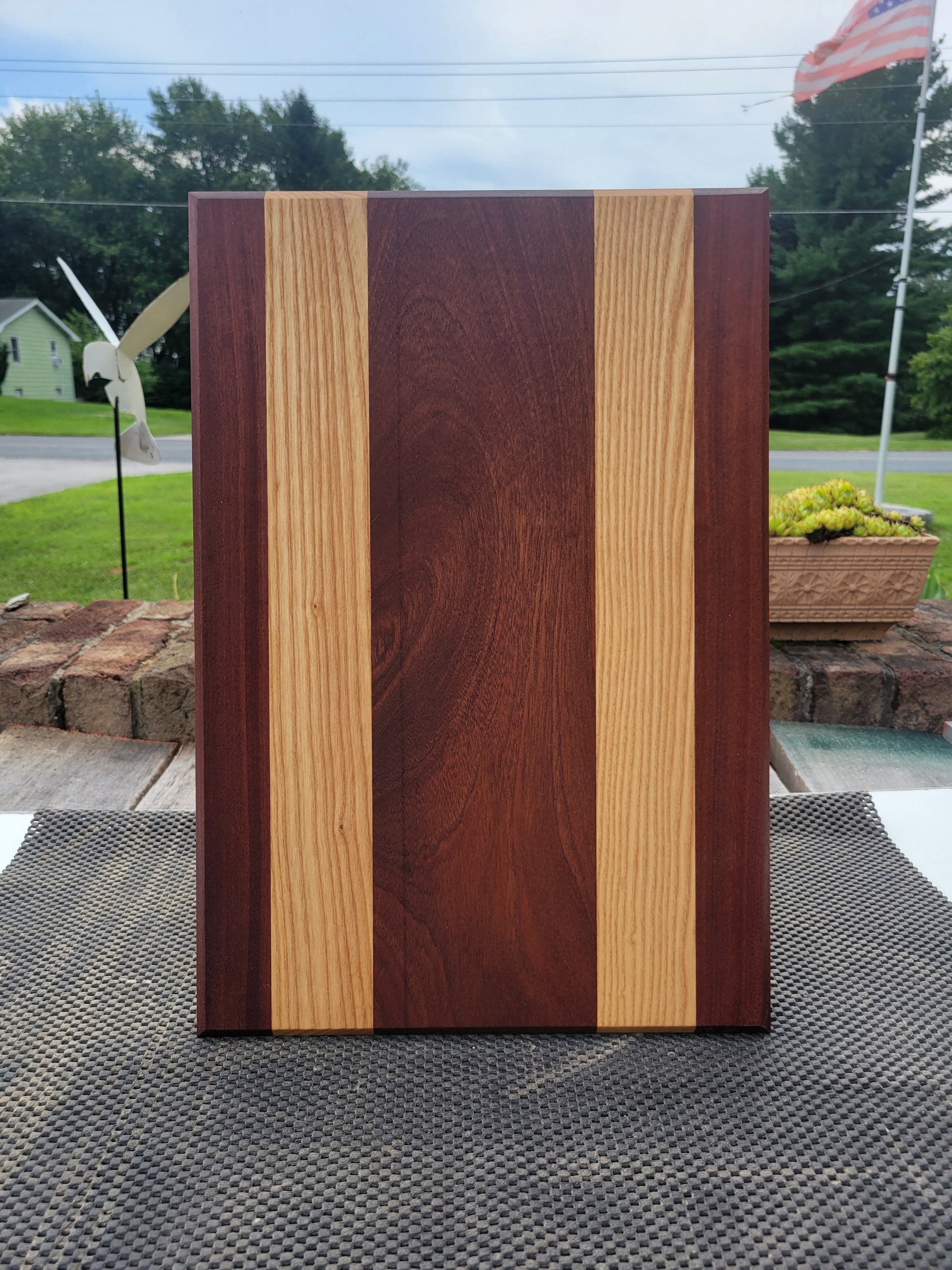 Maple and Sapele Facegrain