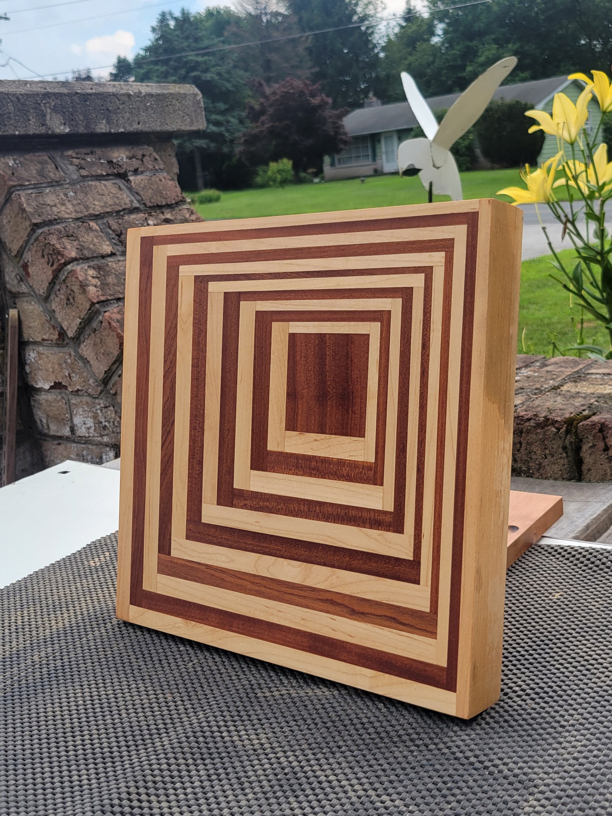 Square Illusion #1 (Optical Illusion #7)
